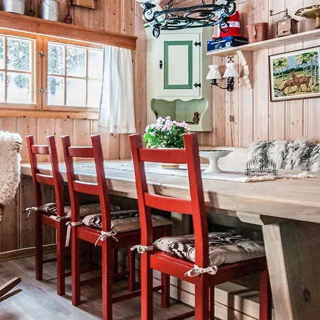 Awesome In With House A Mountain View Holiday home *