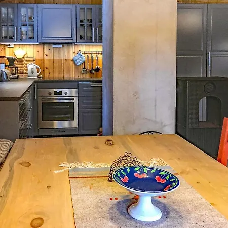 Awesome In With House A Mountain View